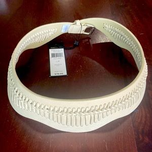 NWT gorgeous BCBGMAXAZRIA bone colored waist belt.  Size: Medium